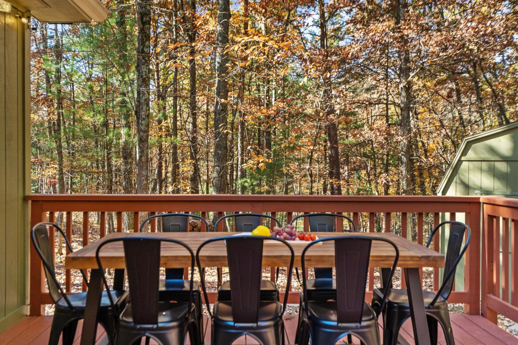 Emerald Cabin W/Hot Tub, Firepit, Lake, Skiing バサイ エクステリア 写真